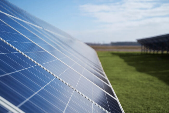 Uriel Renovables invierte 450 millones de dólares en proyectos solares en Chile